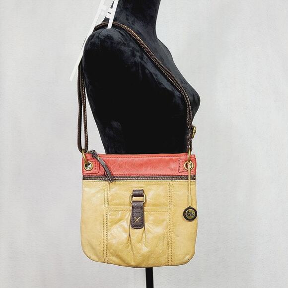 The Sak Kendra Tan Brown & Red Leather Crossbody Purse, PRE-OWNED - Picture 1 of 9